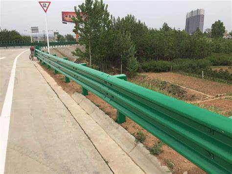 寧波波形護(hù)護(hù)欄怎么分類？